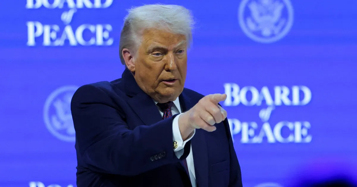 Tramp upozorava Kanadu na carine zbog sporazuma s Kinom