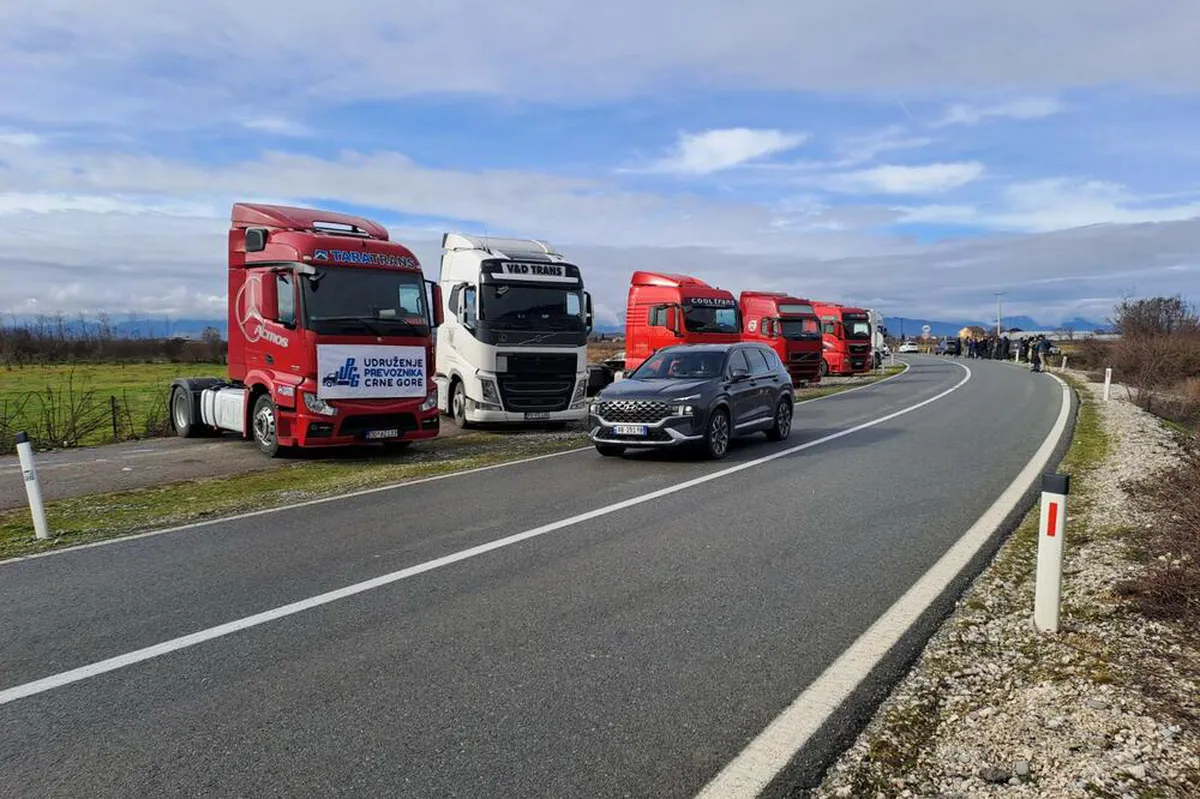 Udrženje prevoznika blokira teretni saobraćaj na granici