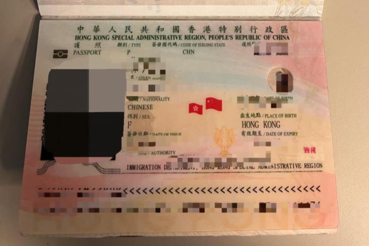 Uhapšena državljanka Vijetnama na Aerodromu Podgorica zbog falsifikovanja pasoša