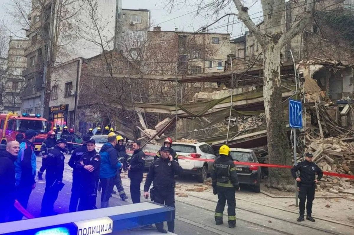Urušavanje dvospratnice u Beogradu: Evakuisane dvije osobe