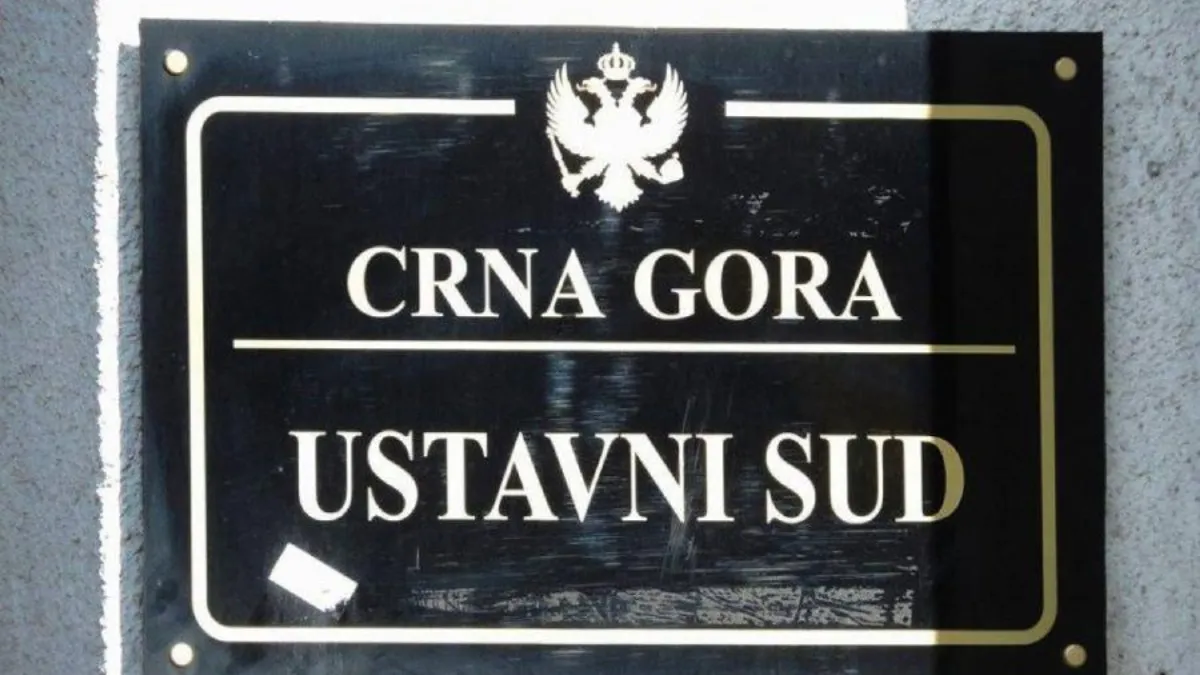 Ustavni sud ukinuo presudu Vrhovnog suda o naknadi za dugotrajni postupak