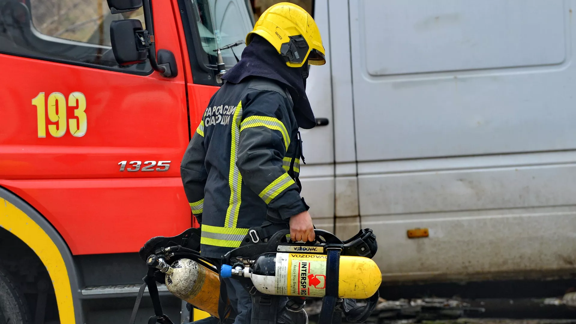 Veliki požar u Novom Pazaru: Izgorjeli magacini tekstila
