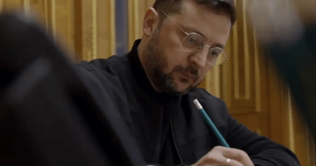 Zelenski i Makron razgovarali o frontu, energiji i vojnoj pomoći