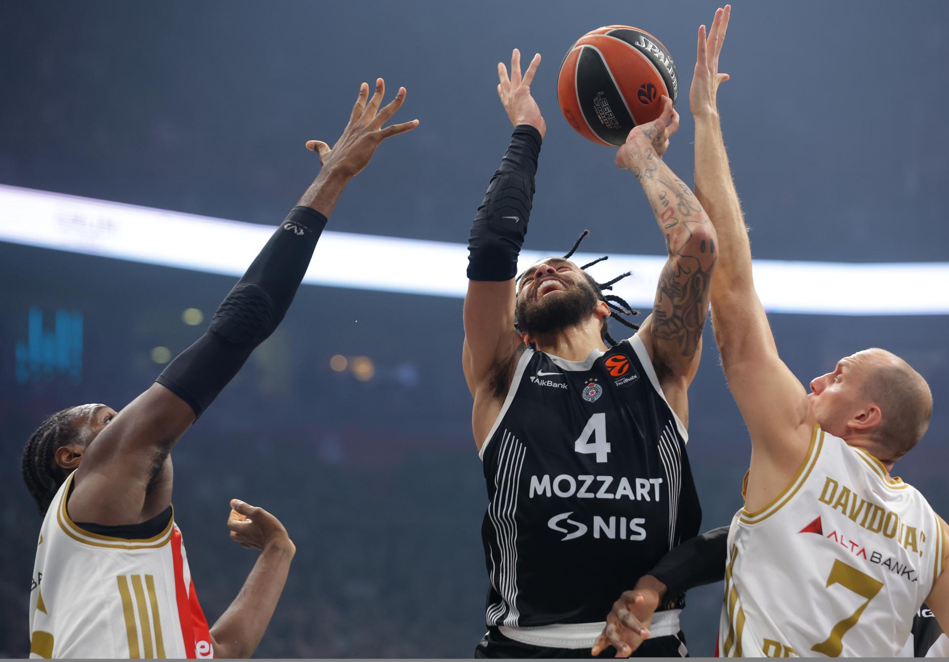 Zvezda i Partizan traže A licencu od Evrolige