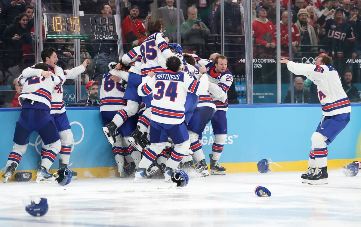 Amerikanci osvojili zlato u hokeju na Zimskim olimpijskim igrama nakon 46 godina čekanja!