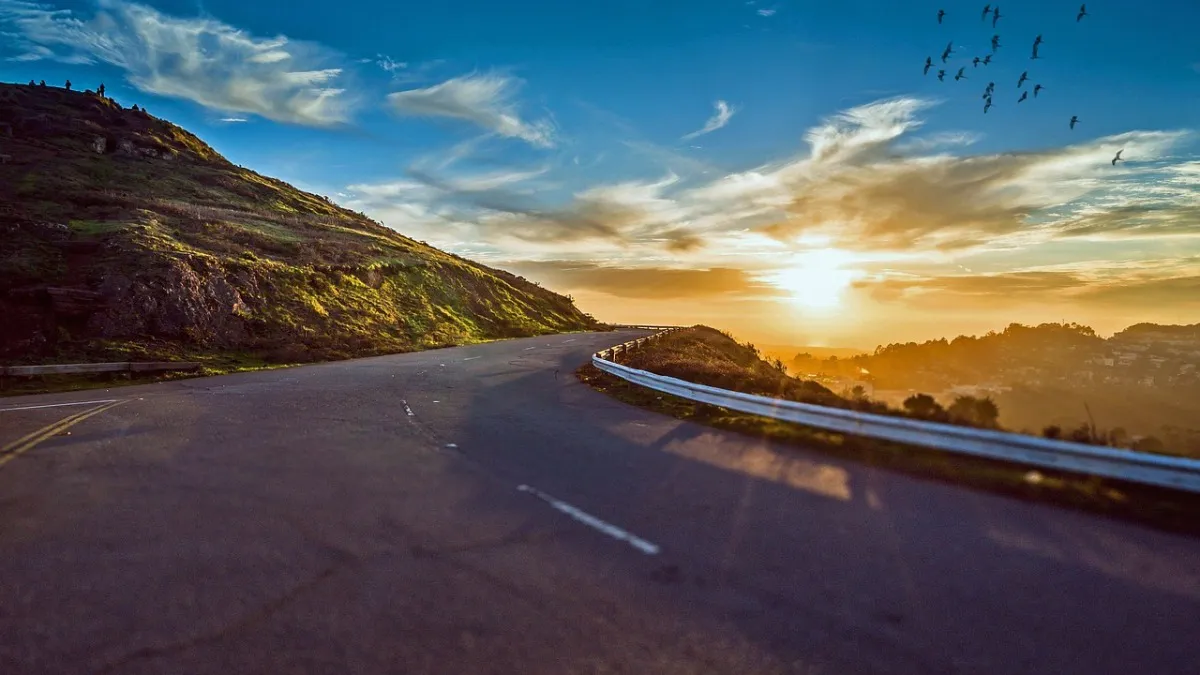 AMSCG: Vožnju prilagoditi uslovima na putu zbog kiše i radova