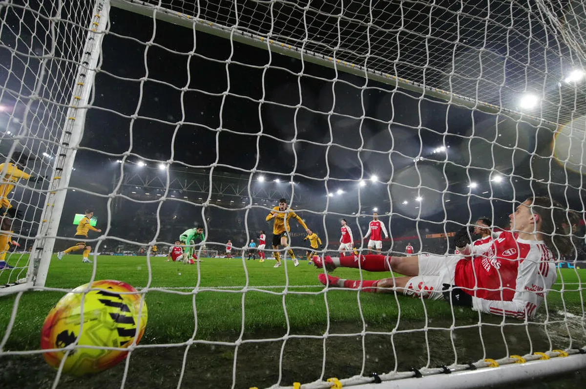 Arsenal remizirao sa Vulverhemptonom u dramatičnom finišu