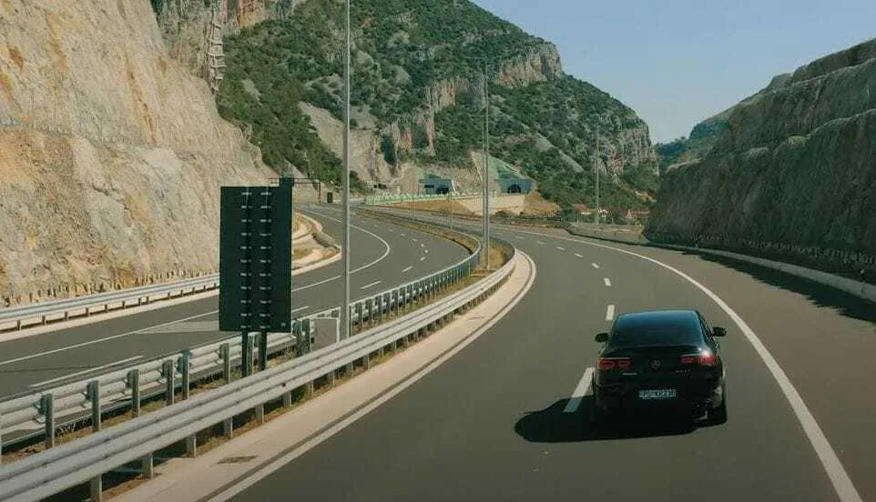 Auto-putem od početka godine prošlo 353,8 hiljada vozila