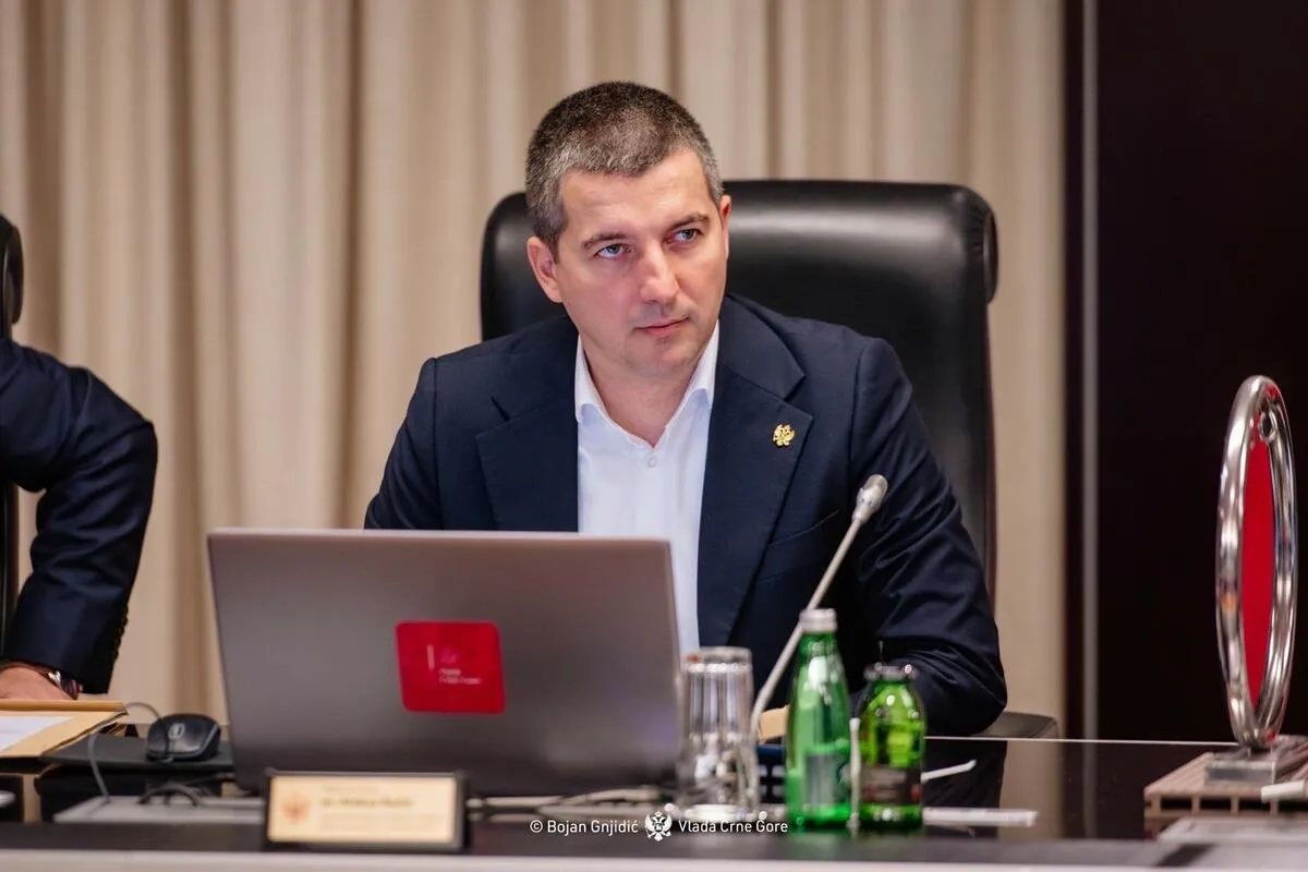 Bečić: U prethodnih mjesec dana suspendovano 27 policijskih službenika