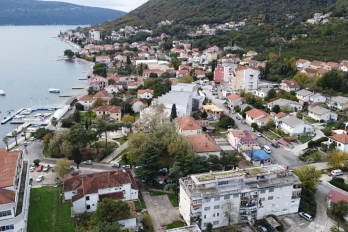 Bijela: Novljanin lišen slobode zbog nasilja u saobraćaju