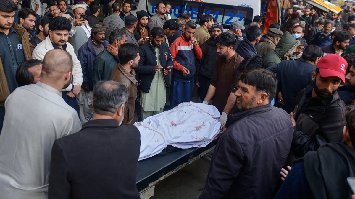 Bombaški napad na džamiju u Islamabadu: Više od 30 stradalih