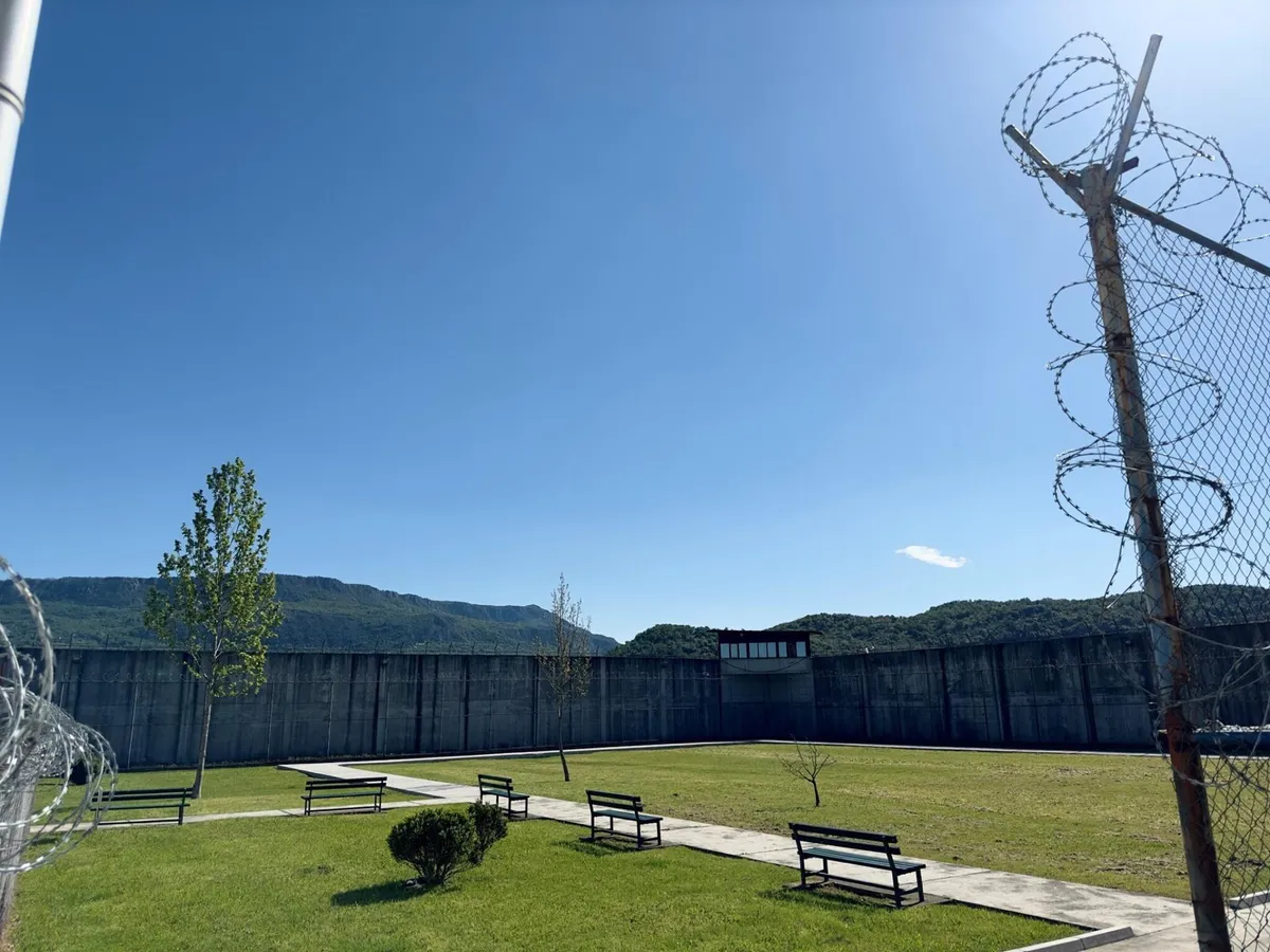 Borba protiv dronova u UIKS-u: Pokušaji dostave mobilnih telefona i droge