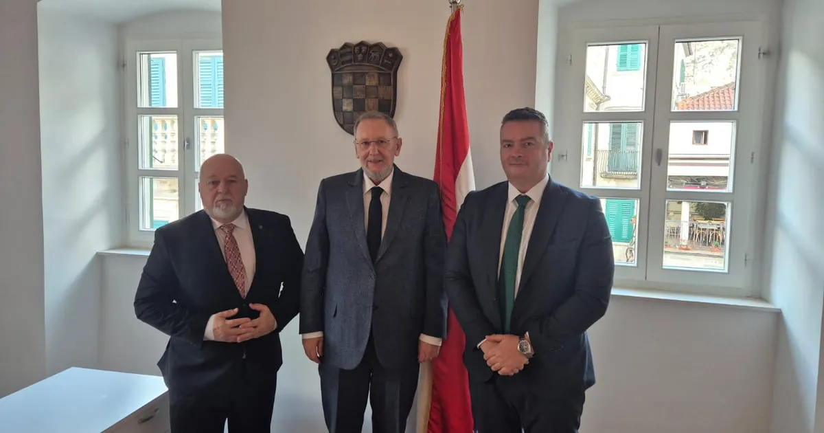 Božinović iz Kotora: Hrvatska nastavlja podršku Hrvatima u Crnoj Gori