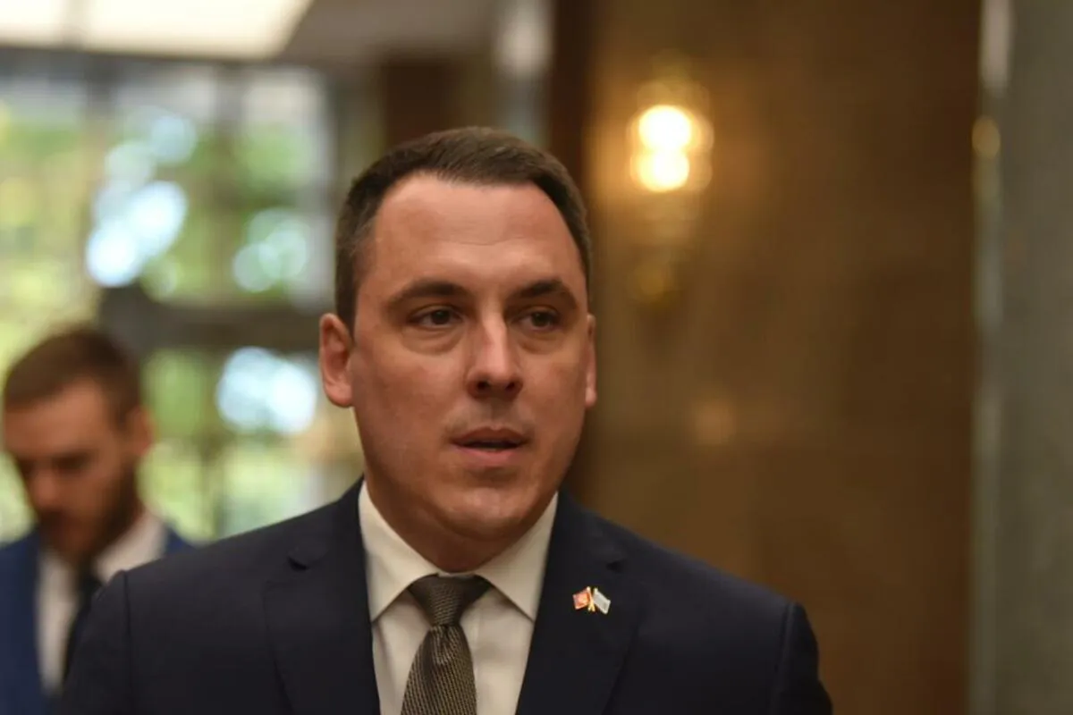 Čarapić prekršajno odgovara zbog vrijeđanja Ivana Vukovića