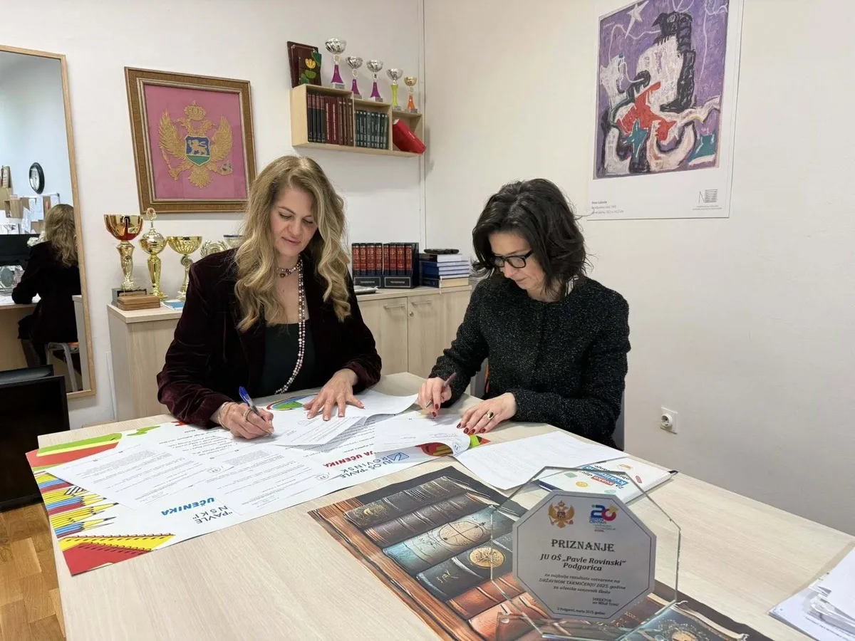 Centar za prava djeteta i OŠ "Pavle Rovinski" potpisali memorandum