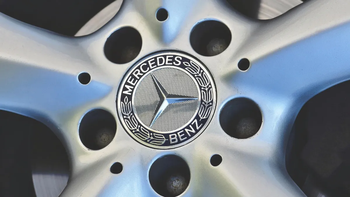 CEO Mercedesa upozorava na ekonomski pad Njemačke