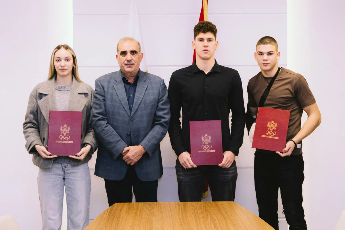 COK dodijelio stipendije Martini, Strahinji i Matiji