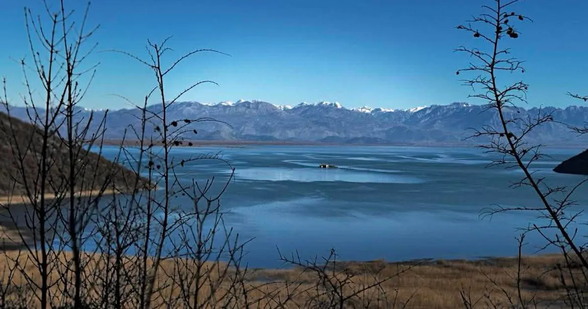 Danas promjenljivo vrijeme uz slabu kišu i snijeg u planinama