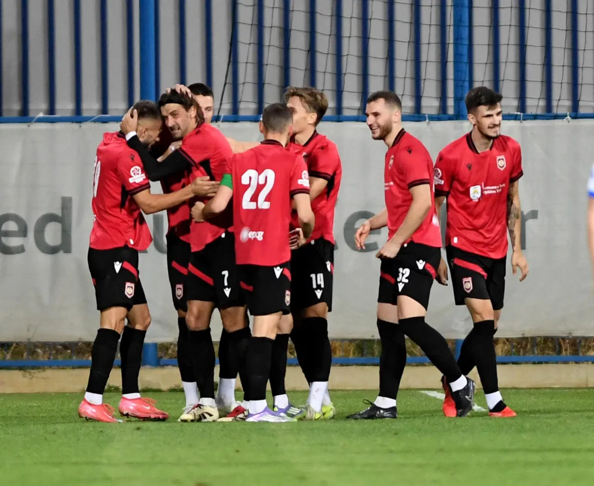 Dečić otputovao na pripreme u Tursku, prva utakmica već sjutra Dečić otputovao na pripreme u Tursku, prva utakmica već sjutra