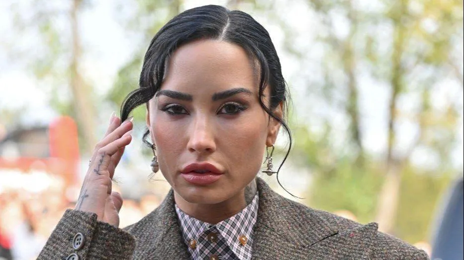 Demi Lovato otkazala turneju zbog zdravstvenih problema