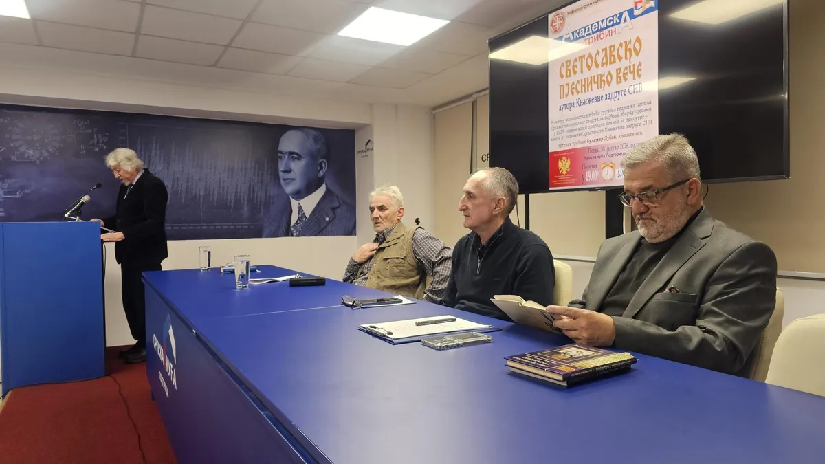 Đorđu Brujiću uručena Povelja za knjigu godine