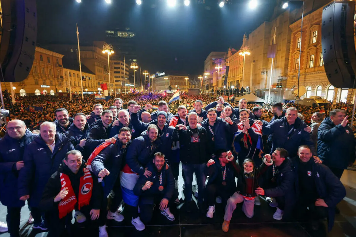 Društvo u Hrvatskoj: Tri Hrvatske i prijetnja diktaturom