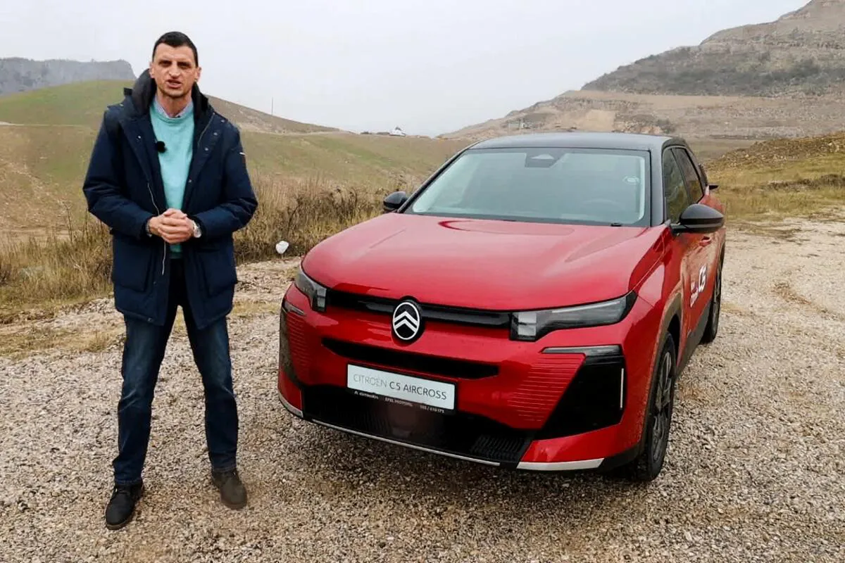 Emisija 'Za volanom': Sitroen C5 Erkros na probi