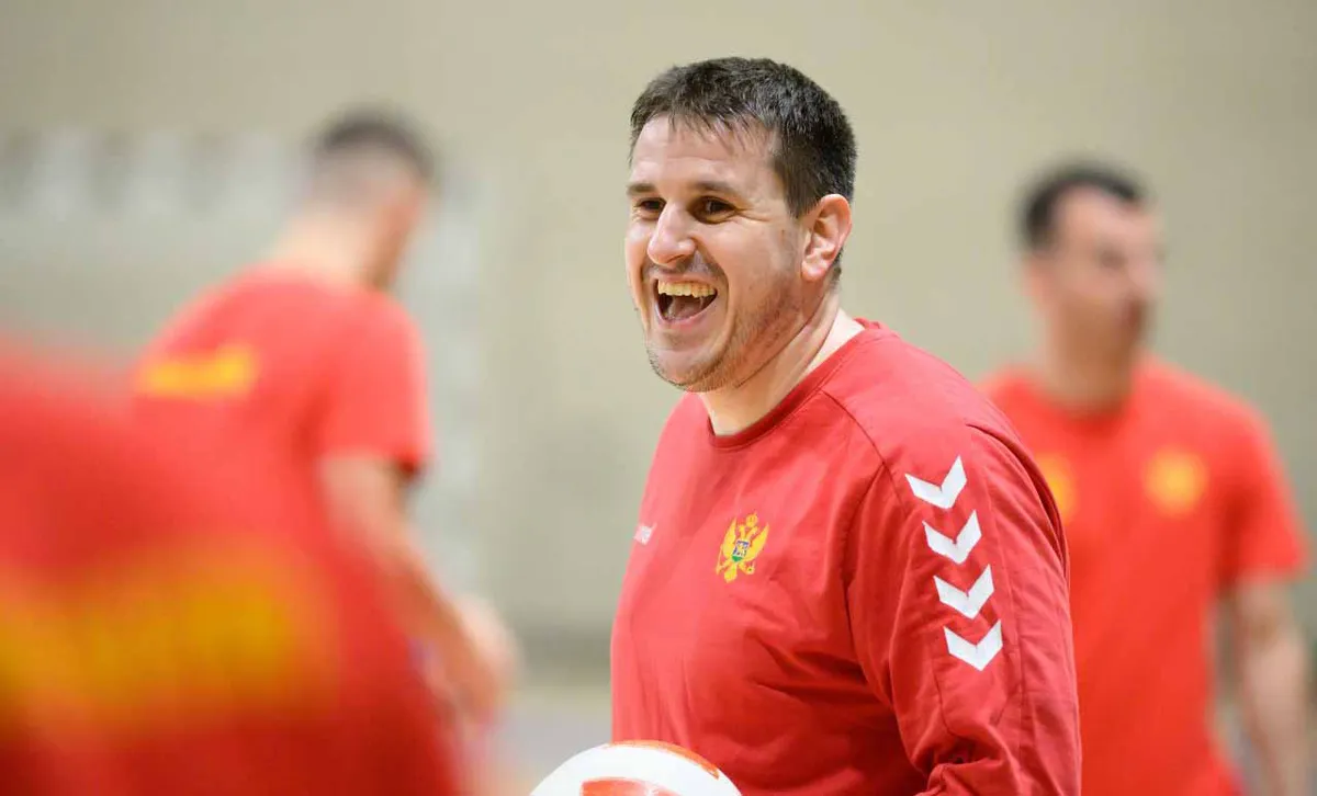 Emotivni povratak Nebojše Simića na teren nakon povrede