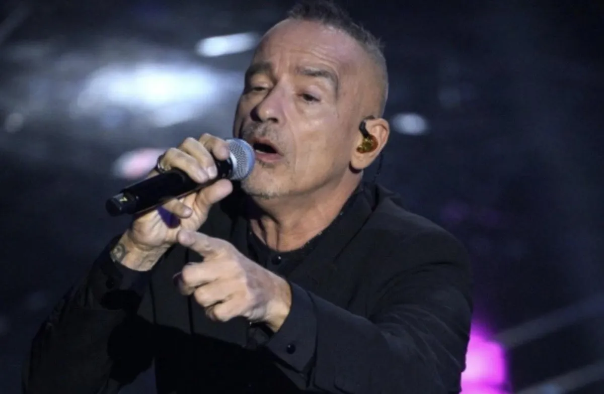 Eros Ramacoti otvorio svjetsku turneju u Parizu