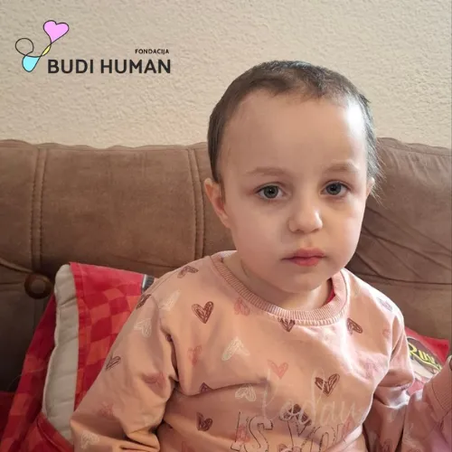 Fondacija „Budi human“ podržala petogodišnju Medinu sa 5.000 eura