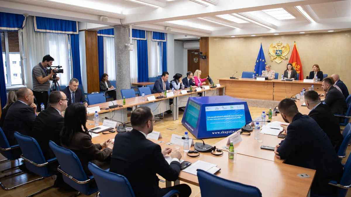 Građanska alijansa i Zelena poslanička grupa traže odlučnije korake protiv plastike