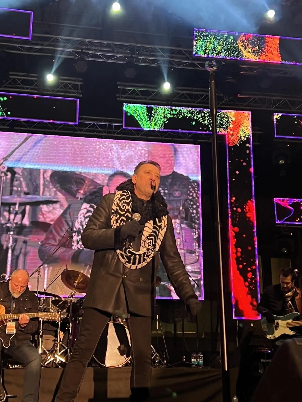 Hari Mata Hari objavio novu emotivnu pjesmu 'Odavno si ti u srcu mom'