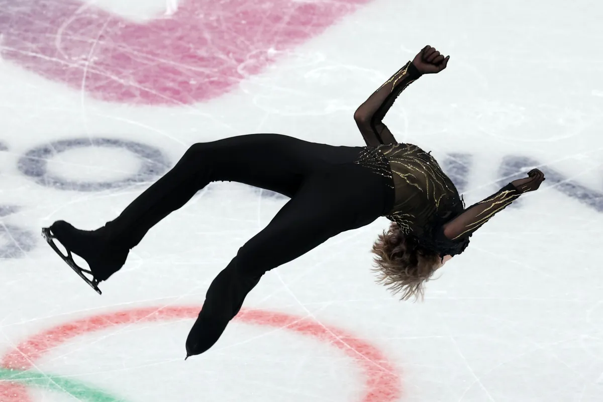 Ilja Malinin: Četvorostruki Bog na ledu koji pomjera granice fizike