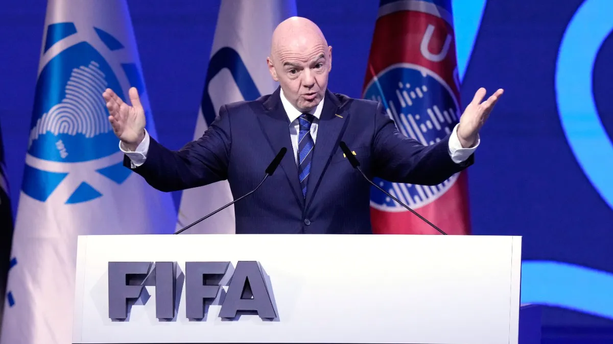 Infantino se izvinio zbog komentara o britanskim navijačima