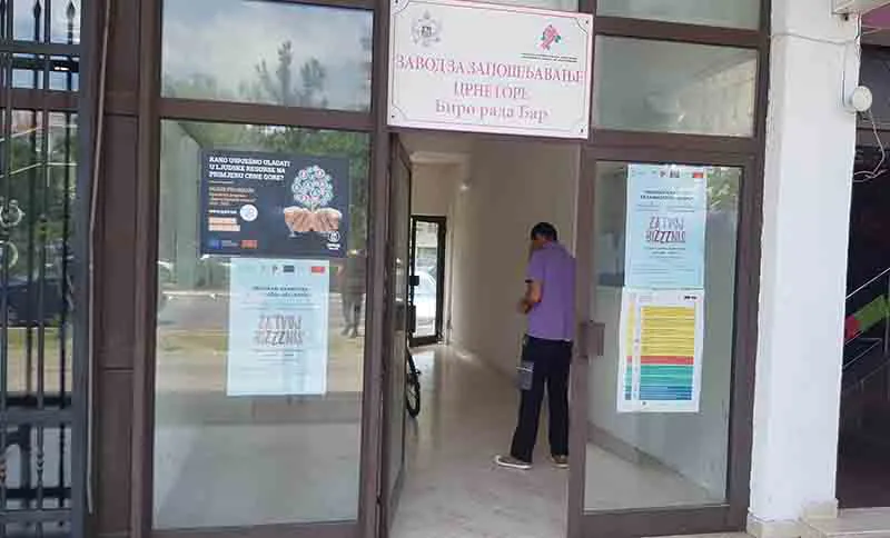 Info sesije o podsticajima ZZZCG u Baru za nezaposlene i poslodavce