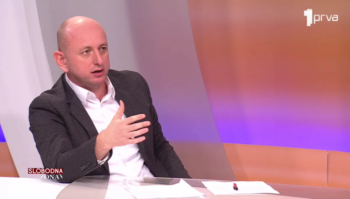 Knežević: Bezbjednosni sektor u raspadu; Pet ministara treba da drhte