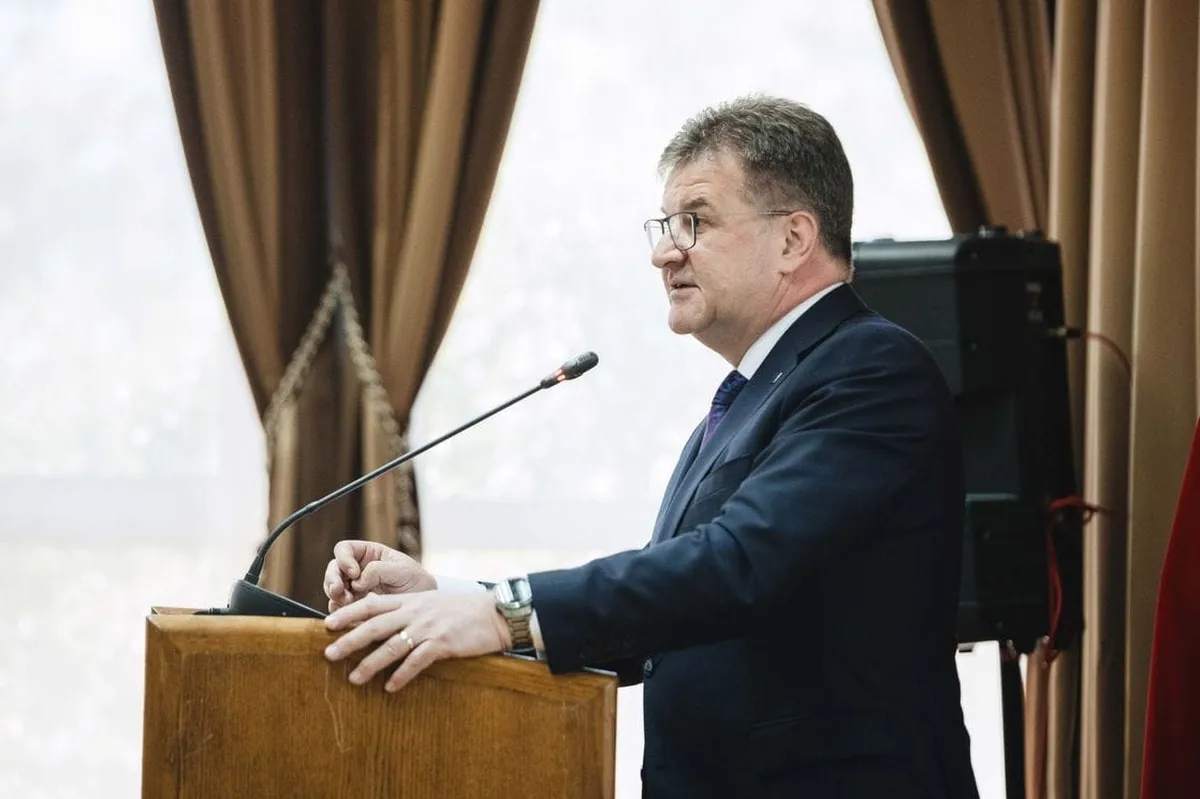 Lajčak o porukama s Epstinom: 'Osjećam se kao idiot'