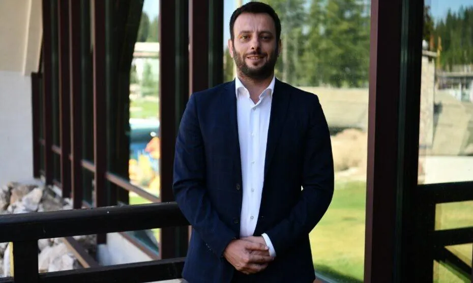 Lisičić: Koncesija aerodroma pretvara Tivat u podstanara na sopstvenoj zemlji