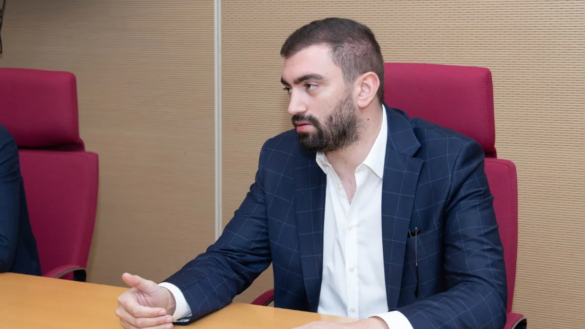 Madžgalj ponovo imenovan u Odbor direktora Aerodroma CG, Klikovac kritikovao Vladu