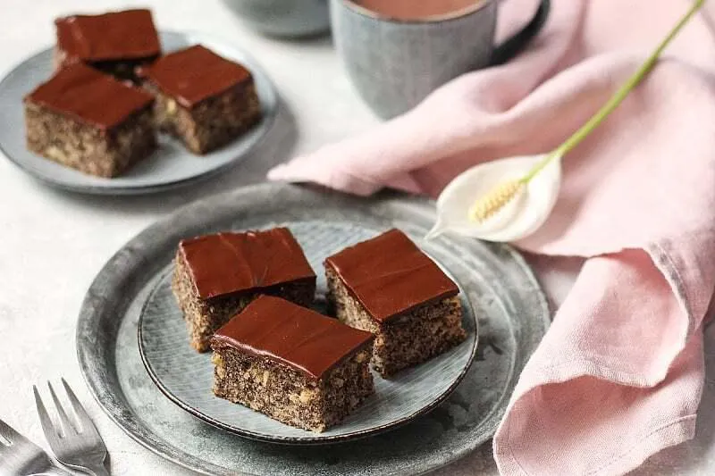 Mak kolač bez brašna: Neodoljivi ukusi iz djetinjstva