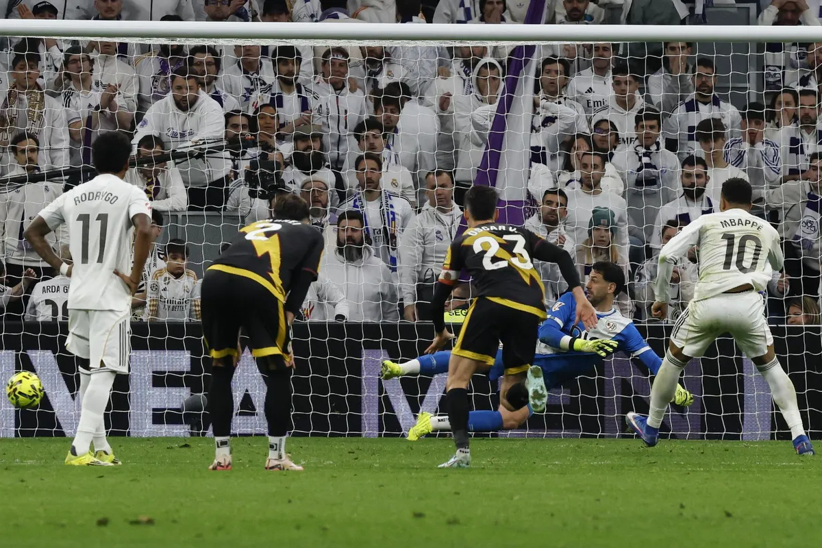 Mbape donio pobjedu Realu u 100. minutu protiv Rajo Valjekana