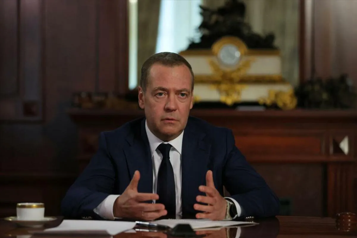 Medvedev hvali Trampa, ali sumnja u prijetnju američkim podmornicama