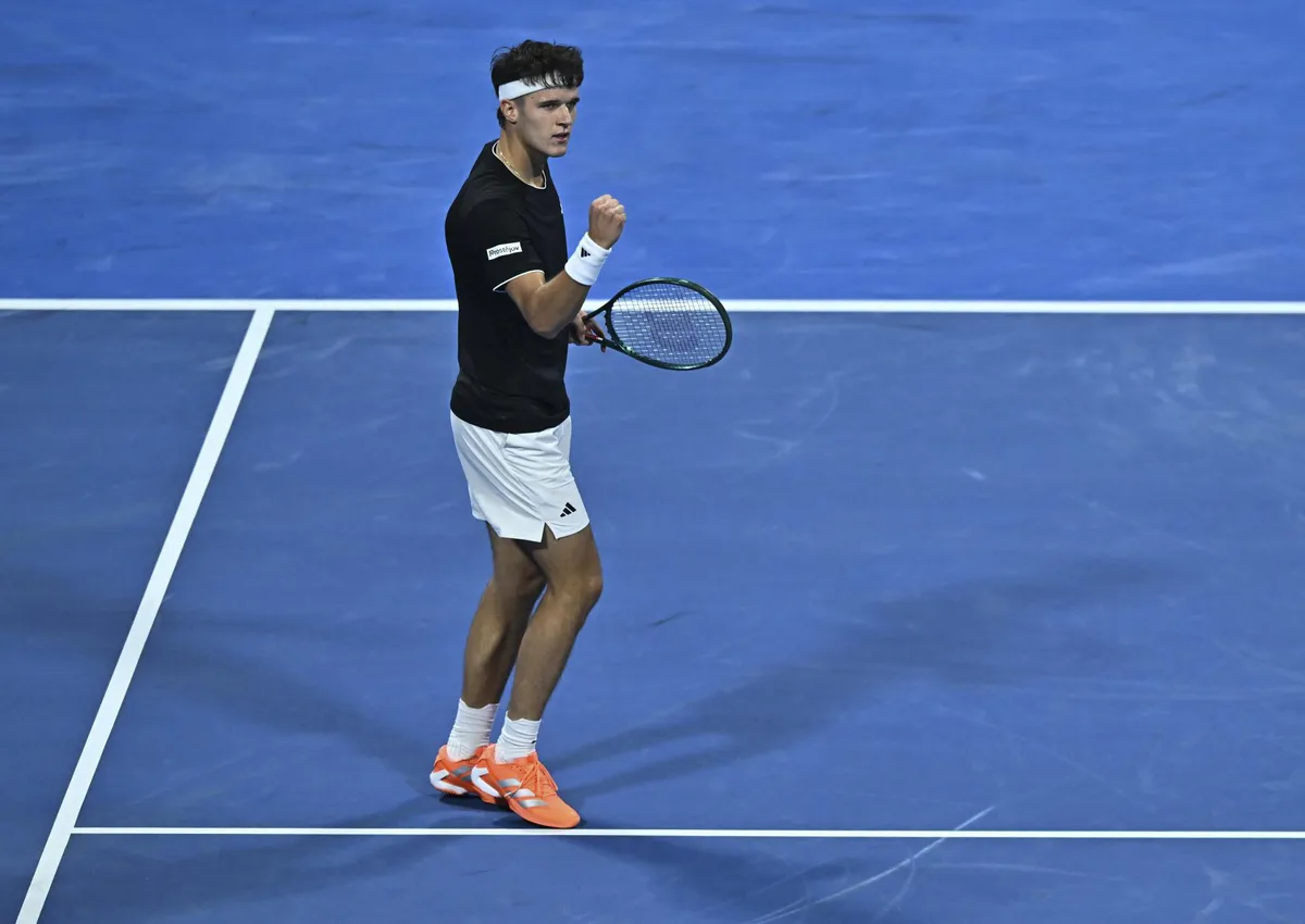 Menšik iznenadio Sinera, Alkaras preokrenuo protiv Hačanova