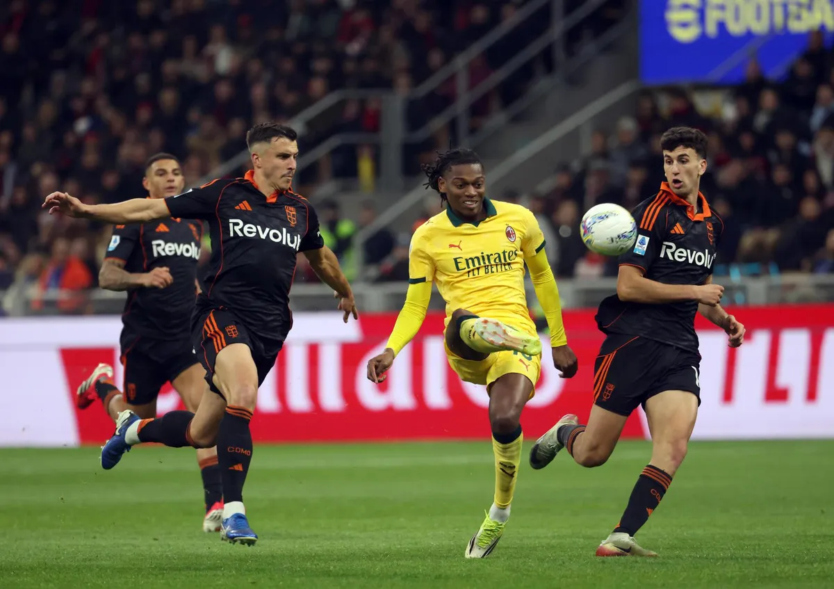 Milan remizirao sa Komom, ostao na minus sedam od Intera