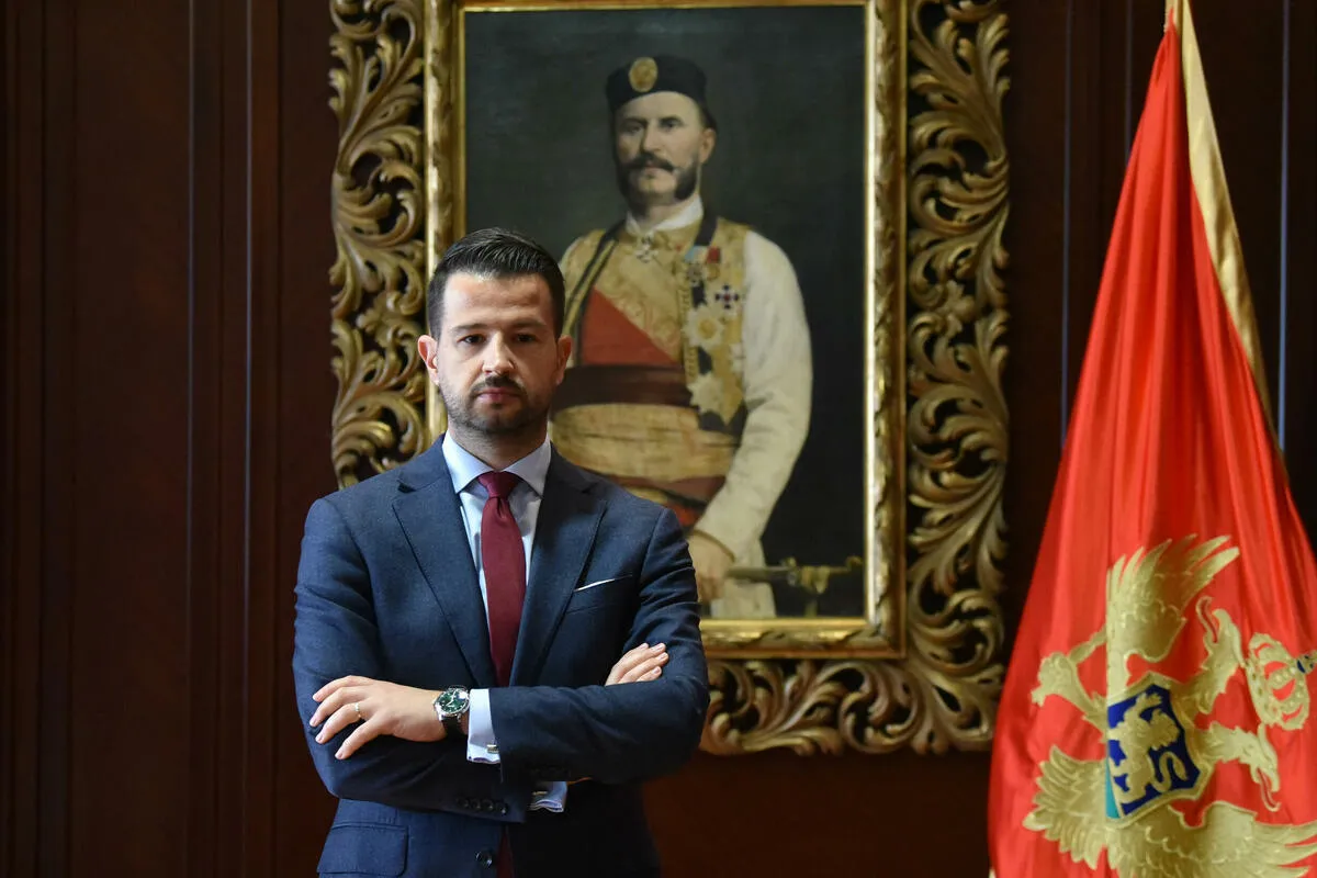 Milatović najavljuje trajno rješenje za neradnu nedjelju