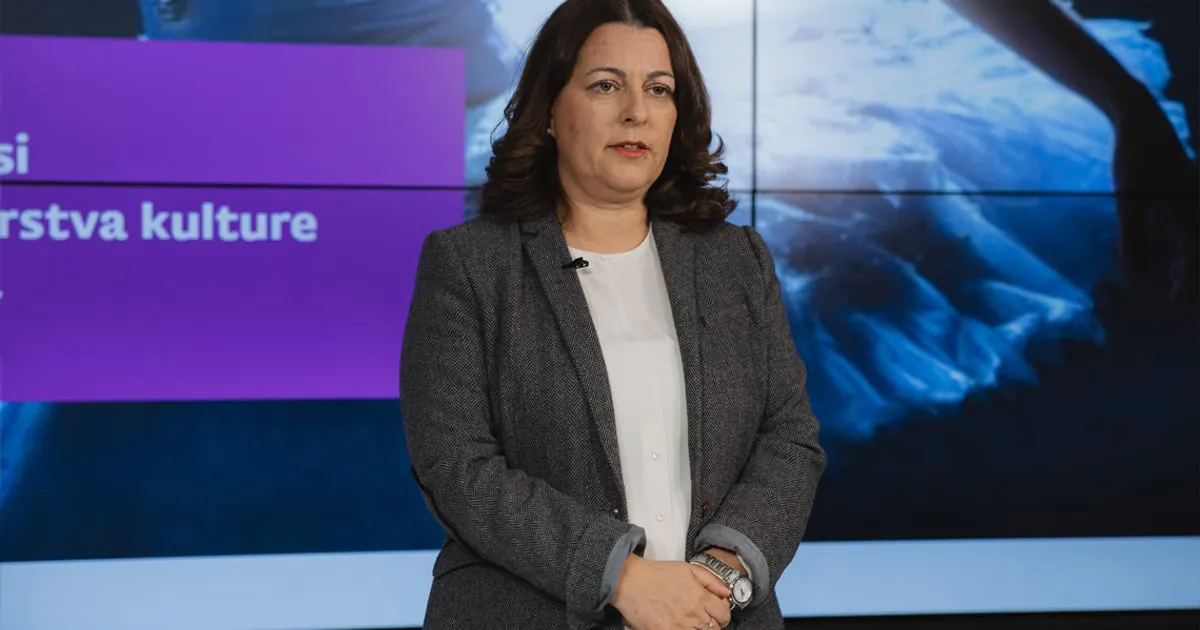 Ministarka Vujović o smrti slikara Smaila Karaila