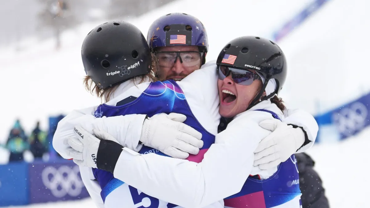 Mješoviti tim SAD osvojio zlato u skijaškim akrobatskim skokovima na Zimskim olimpijskim igrama