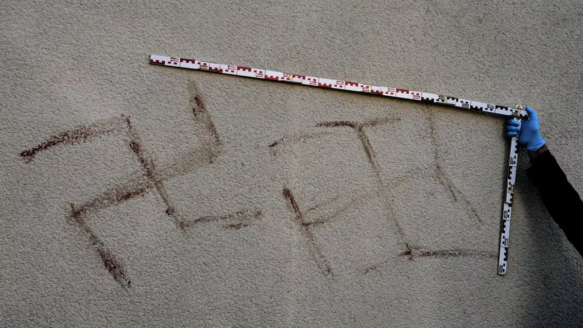 Načistički simboli osvanuli na sportskoj dvorani u Rijeci