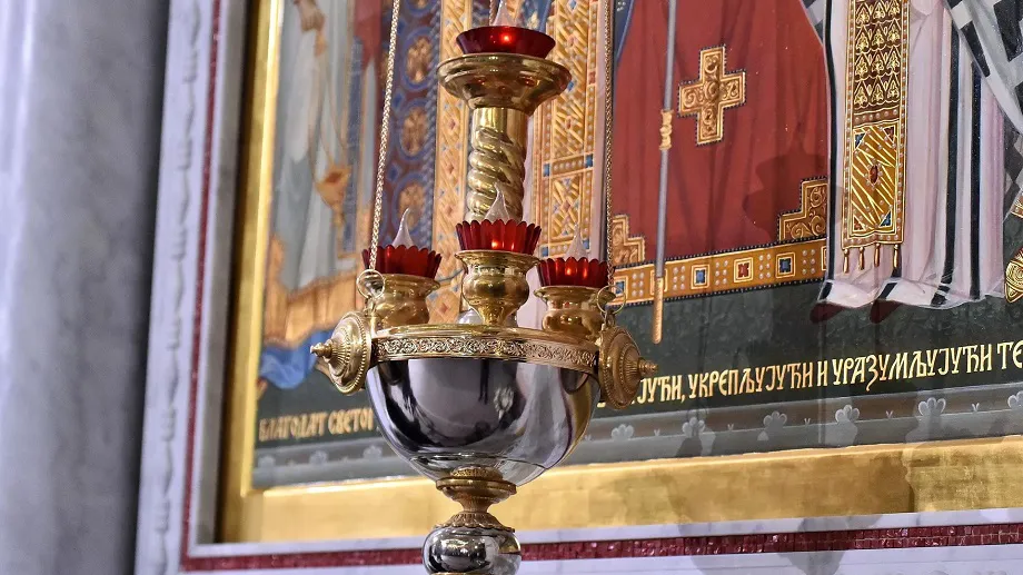 Napadi na srpske crkve na Kosovu i Metohiji: Dva slučaja u dva dana