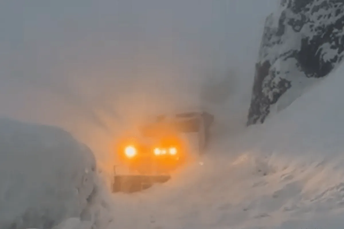 Nepogode na sjeveru Albanije: Lavina zatrpala regionalni put